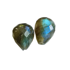Labradorit anboret facet dråbe 8x12mm