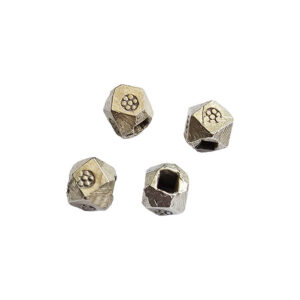 Perle Karensølv facet 4,25x4,25mm 4stk