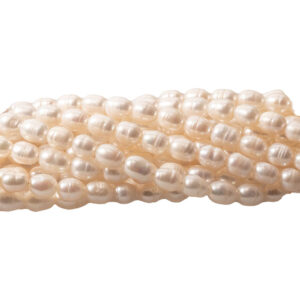 Ferskvandsperle hvid 6-6,5mm, potato 1streng